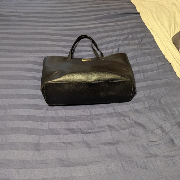 Michael Kors saffiano leather tote - Picture 2 of 3